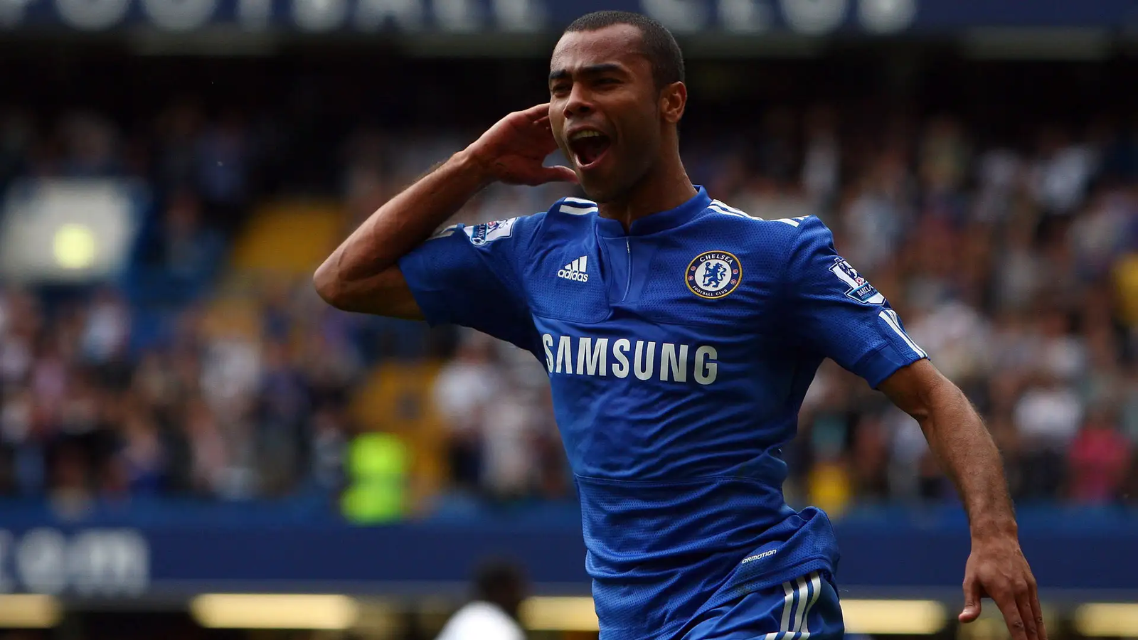 Ashley Cole celebrating a goal